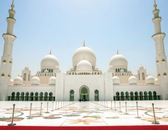 Abu Dhabi City Tour with Ferrari World Access
